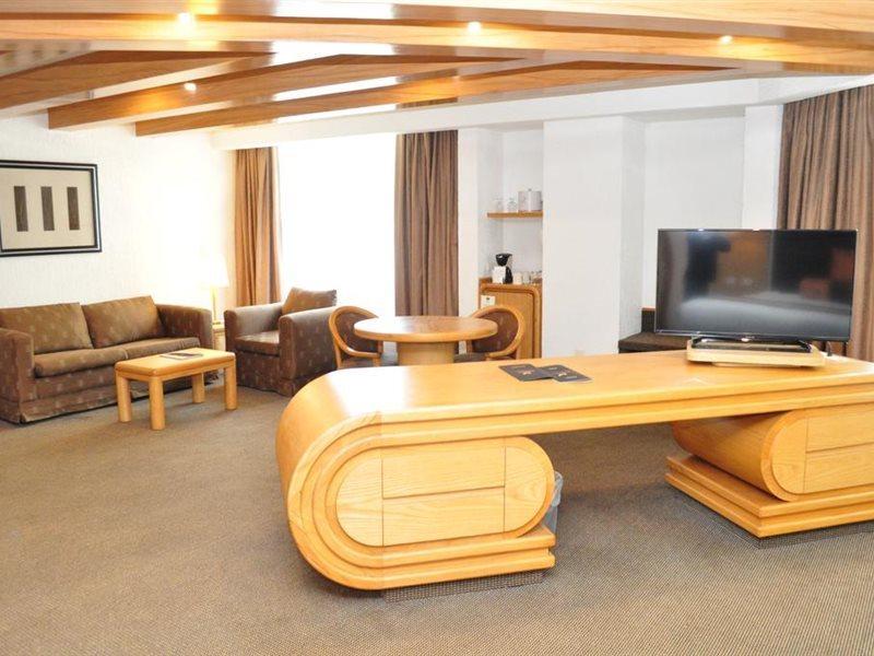 Royal Pedregal Hotel Mexikóváros Kültér fotó Office of the Prime Minister